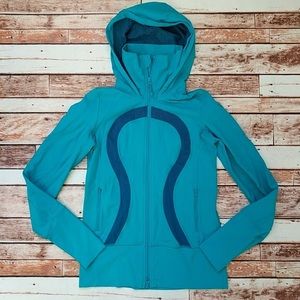 Two-Tone Teal Lululemon Stride Jacket
